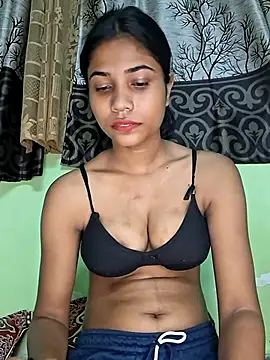 Snapshot of sexy__Valentine chatting on May 16, 2026, 3:44 pm sexy Valentine online show from May 16, 2026, 3:44 pm