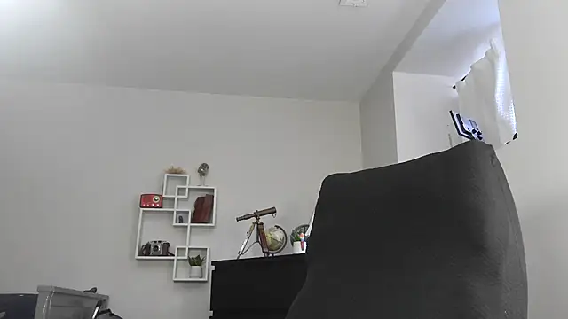 AngelFusco online show from April 23, 2026, 1:24 pm