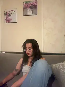 Z Milll online show from June 27, 2026, 4:01 pm