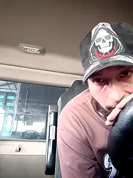 Snapshot of Aleja23lu chatting on March 30, 2026, 10:00 pm Aleja23lu online show from March 30, 2026, 10:00 pm