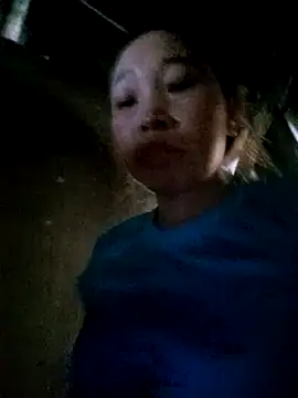 Vily-lonely online show from April 11, 2026, 12:37 am