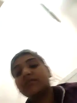 Snapshot of __Hot__Lakshmi__ chatting on April 16, 2026, 3:29 am Hot Lakshmi online show from April 16, 2026, 3:29 am