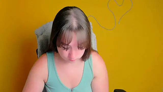 Snapshot of Tiffani_Angel chatting on June 22, 2026, 5:26 am Tiffani Angel online show from June 22, 2026, 5:26 am