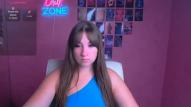 Snapshot of Tiffani_Angel chatting on July 17, 2026, 5:36 am Tiffani Angel online show from July 17, 2026, 5:36 am
