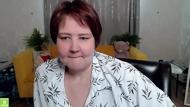 QUEEN02030 online show from April 27, 2026, 9:51 am