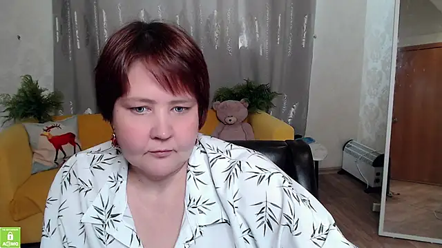 QUEEN02030 online show from May 7, 2026, 10:31 am