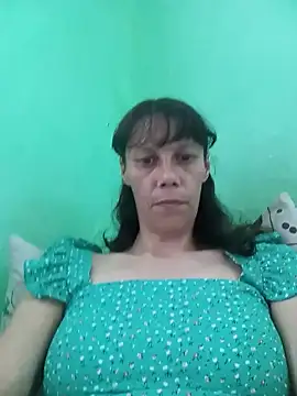 Snapshot of VikaBakerX chatting on June 4, 2026, 3:51 pm VikaBakerX online show from June 4, 2026, 3:51 pm