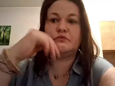 Snapshot of OpheliaMilf chatting on April 10, 2026, 7:40 pm OpheliaMilf online show from April 10, 2026, 7:40 pm