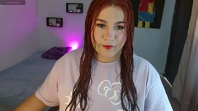 Snapshot of _Lucianaa_1 chatting on April 20, 2026, 2:09 pm Lucianaa 1 online show from April 20, 2026, 2:09 pm