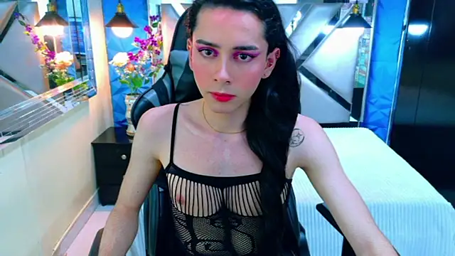 Sharlon  online show from April 4, 2026, 8:17 pm