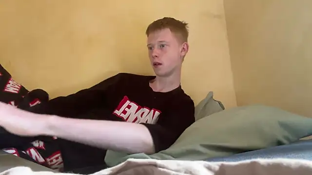 dreamy devi1 online show from April 4, 2026, 10:35 am