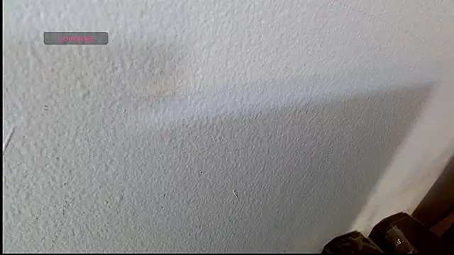 Snapshot of scarlet1609 chatting on August 4, 2026, 3:25 pm scarlet1609 online show from August 4, 2026, 3:25 pm