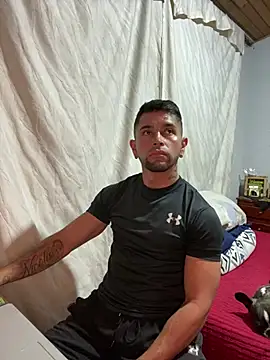 Sexmuscle17 online show from July 13, 2026, 9:06 pm