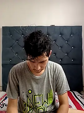 Snapshot of Ian-yin08 chatting on April 5, 2026, 8:28 pm Ian-yin08 online show from April 5, 2026, 8:28 pm