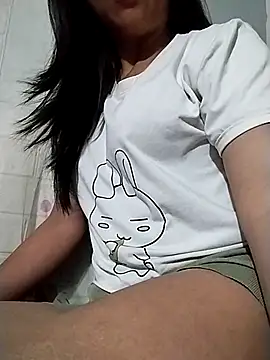 Snapshot of Lisa-aa chatting on April 26, 2026, 10:29 pm Lisa-aa online show from April 26, 2026, 10:29 pm