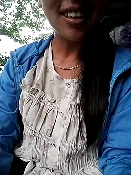 Snapshot of Lisa-aa chatting on May 8, 2026, 10:31 am Lisa-aa online show from May 8, 2026, 10:31 am