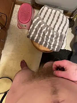 Shawnronald420861 online show from April 14, 2026, 9:10 pm