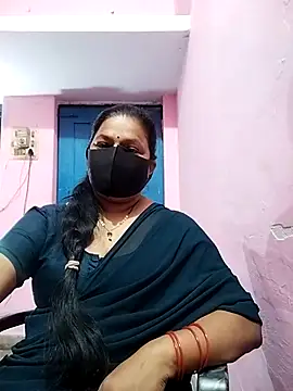 Rubi 012 online show from April 1, 2026, 7:09 am