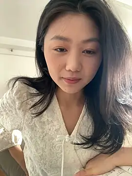 Shanshan 1267 online show from May 10, 2026, 2:06 am