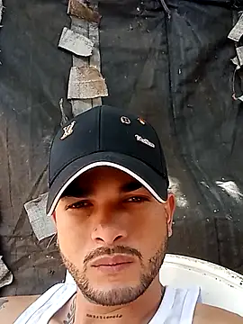 Snapshot of Nicolas_Moncadas chatting on March 31, 2026, 3:12 pm Nicolas Moncadas online show from March 31, 2026, 3:12 pm