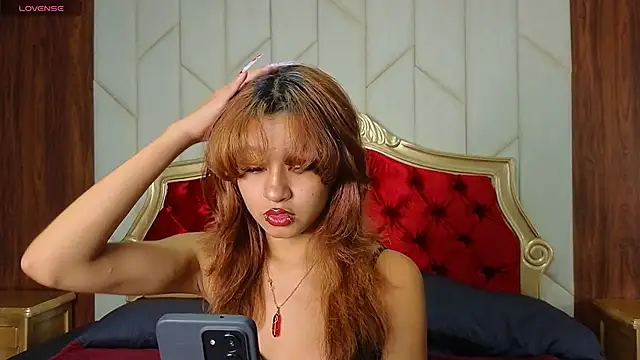 ElyWren online show from June 2, 2026, 7:49 pm