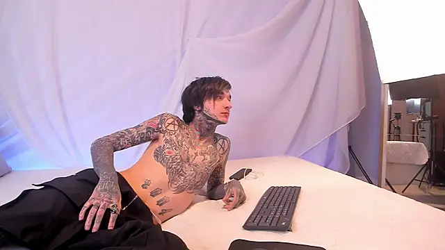 Walter White0276 online show from April 11, 2026, 12:09 pm