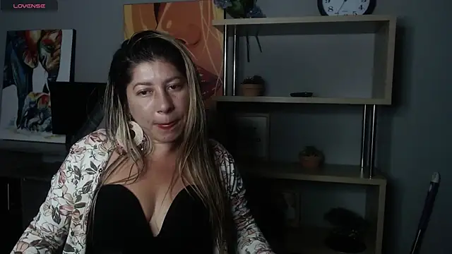 Milan Moon online show from April 7, 2026, 9:15 pm