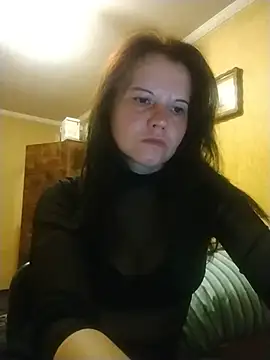 Snapshot of VeronikaLogan chatting on May 30, 2026, 1:57 am VeronikaLogan online show from May 30, 2026, 1:57 am