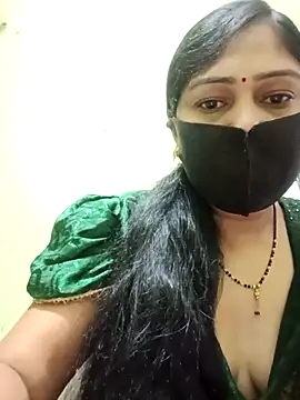 Pinki-girl online show from May 16, 2026, 6:43 am