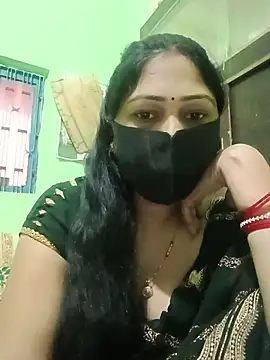 Snapshot of Pinki-girl chatting on June 5, 2026, 4:30 am Pinki-girl online show from June 5, 2026, 4:30 am