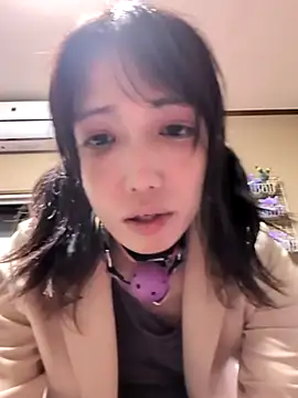 mikuchi1019 online show from April 1, 2026, 8:37 am