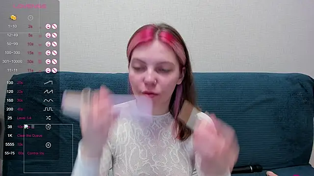 Marie Reyess online show from June 10, 2026, 2:56 am