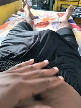 Snapshot of pinkdickmallu chatting on July 4, 2026, 12:44 pm pinkdickmallu online show from July 4, 2026, 12:44 pm