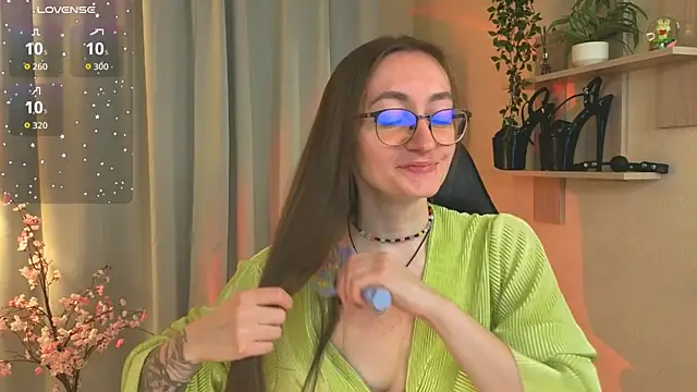 Serenity XO online show from April 3, 2026, 11:08 am