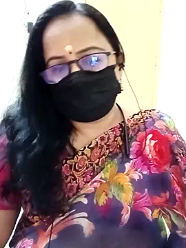 Snapshot of monisha_cam chatting on April 29, 2026, 2:54 pm monisha cam online show from April 29, 2026, 2:54 pm