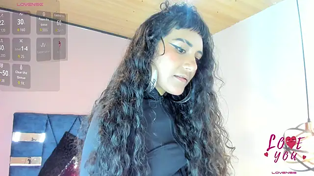 Snapshot of Hanna_Clark__ chatting on July 7, 2026, 11:25 am Hanna Clark online show from July 7, 2026, 11:25 am