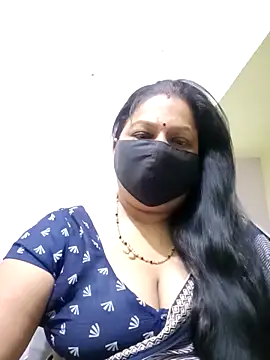 PINKI 024 online show from May 10, 2026, 5:45 am