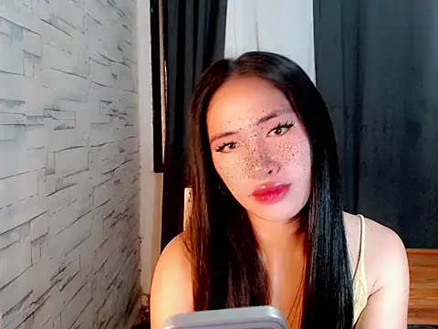 Snapshot of urasiankylie chatting on April 15, 2026, 8:31 pm urasiankylie online show from April 15, 2026, 8:31 pm