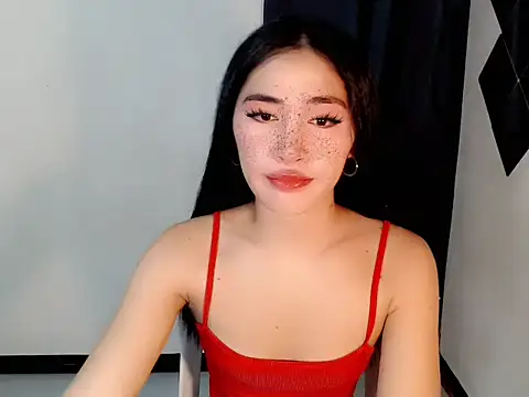 Snapshot of urasiankylie chatting on May 5, 2026, 4:48 pm urasiankylie online show from May 5, 2026, 4:48 pm