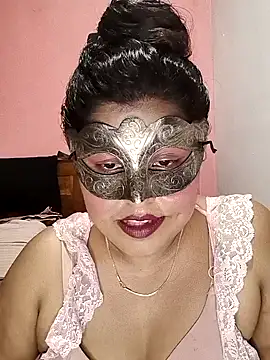 Snapshot of Maskedcurves chatting on May 2, 2026, 4:12 pm Maskedcurves online show from May 2, 2026, 4:12 pm