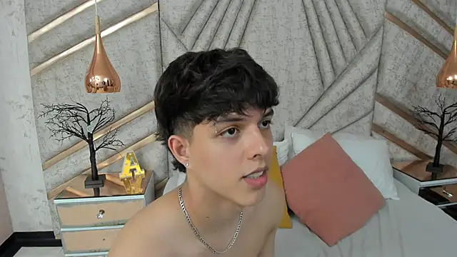 DamiaanXx online show from May 31, 2026, 8:21 pm