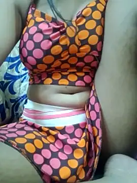 bebidollx online show from April 7, 2026, 4:18 pm