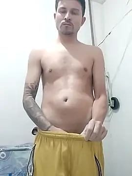 Snapshot of Joelcio19cm chatting on April 5, 2026, 10:07 pm Joelcio19cm online show from April 5, 2026, 10:07 pm