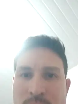 Snapshot of Joelcio19cm chatting on April 11, 2026, 6:40 am Joelcio19cm online show from April 11, 2026, 6:40 am