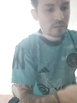 Snapshot of Joelcio19cm chatting on April 12, 2026, 10:26 pm Joelcio19cm online show from April 12, 2026, 10:26 pm