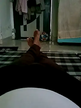 Snapshot of rajsinghfucking chatting on April 22, 2026, 8:28 am rajsinghfucking online show from April 22, 2026, 8:28 am