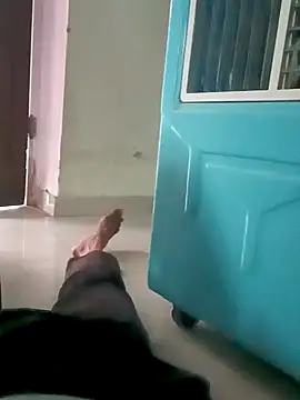 Snapshot of rajsinghfucking chatting on April 26, 2026, 9:51 am rajsinghfucking online show from April 26, 2026, 9:51 am