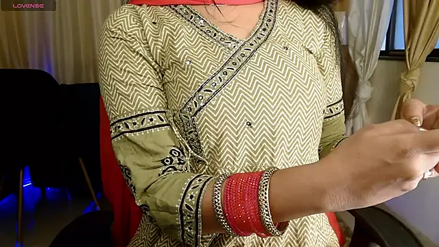 apsara tanu online show from June 4, 2026, 2:17 am