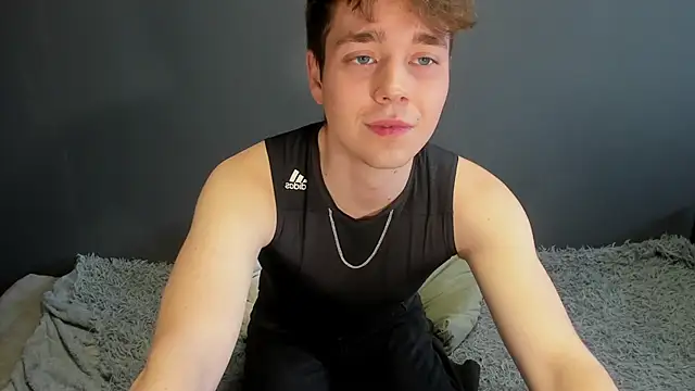 zeriax online show from April 9, 2026, 1:38 am