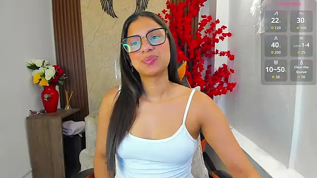 Atiena  online show from July 14, 2026, 7:52 pm